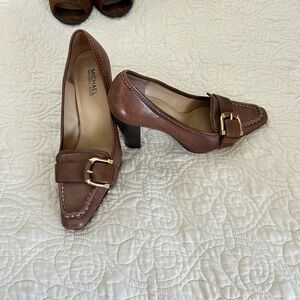 Michael Kors Tan Buckle Heels